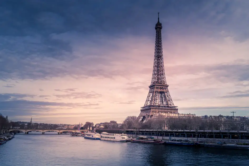 La Tour Eiffel, un monument utilisé pour les puzzle 3D